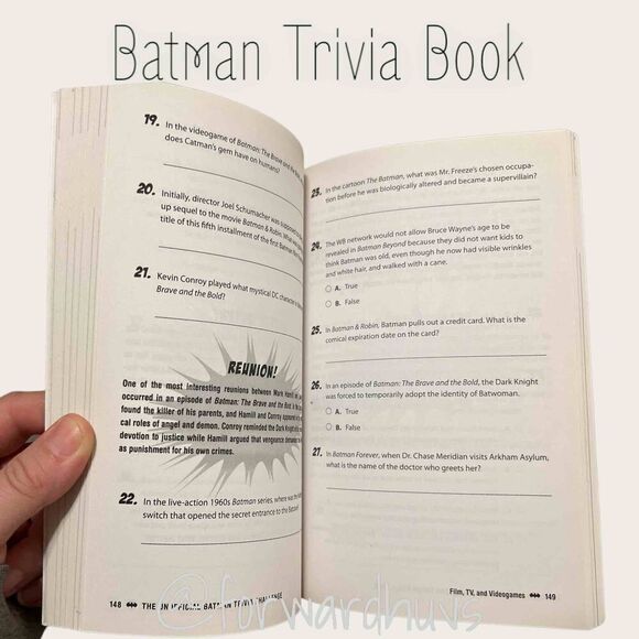 The Unofficial Batman Trivia Challenge Book By Alan Kistler 800+ Questions - Picture 5 of 7